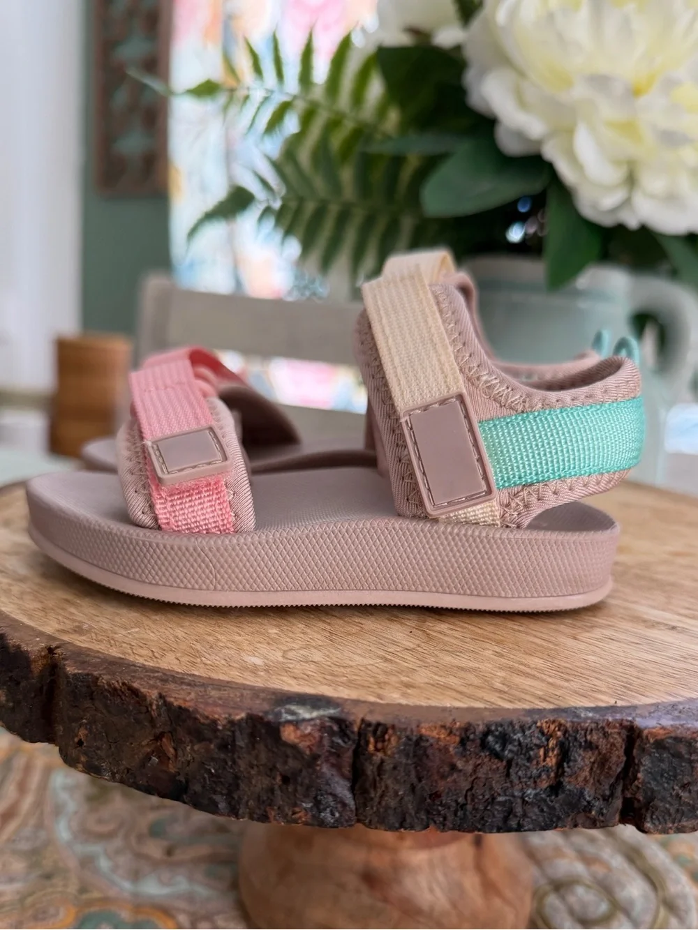 Old Navy Toddler Girls Double-Strap Sandals Size 6 Pink Teal